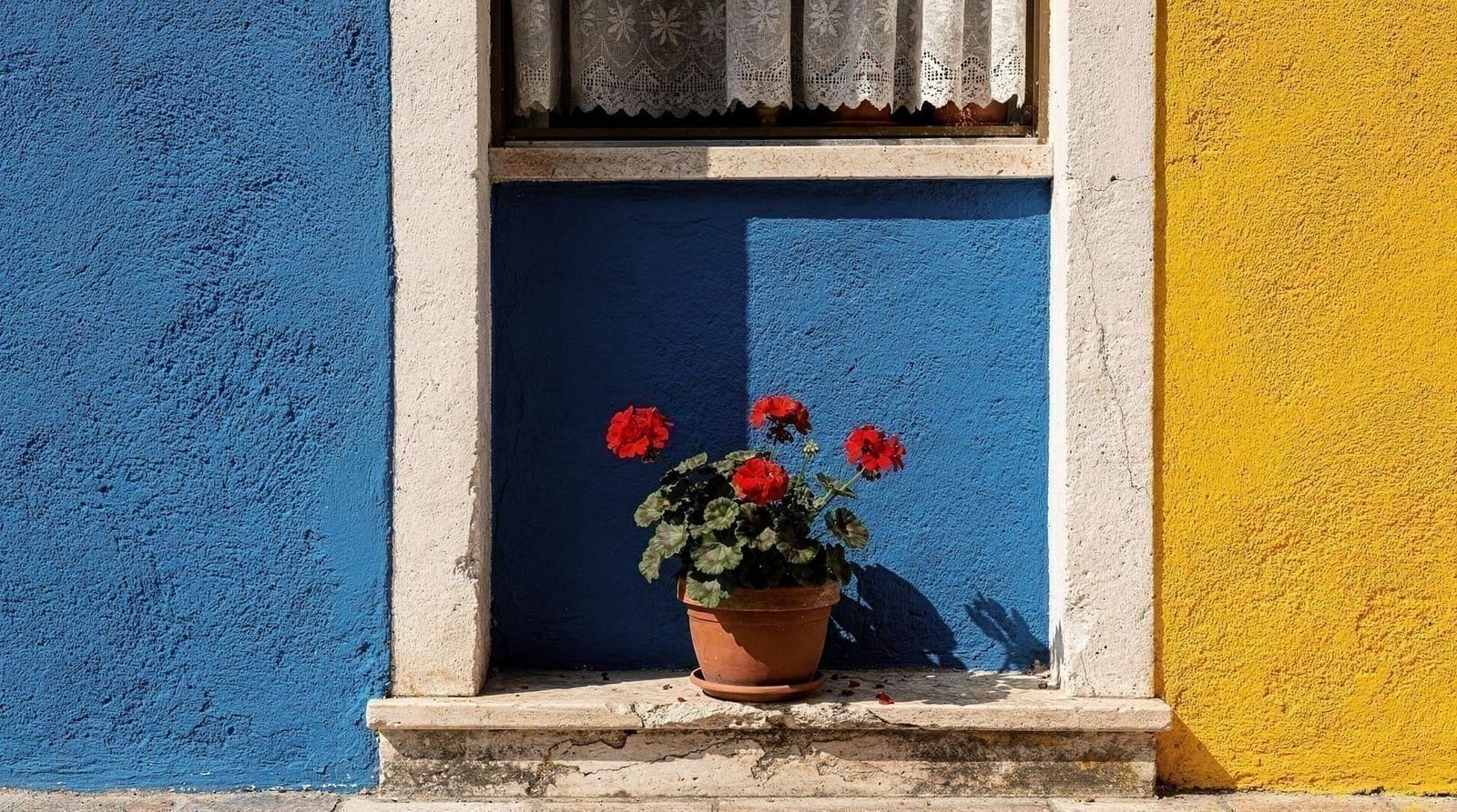 Guide de Burano : les maisons colorées, la dentelle, et comment bien visiter — Burano : maisons de pêcheurs colorées, vraie tradition dentellière, et moins à f