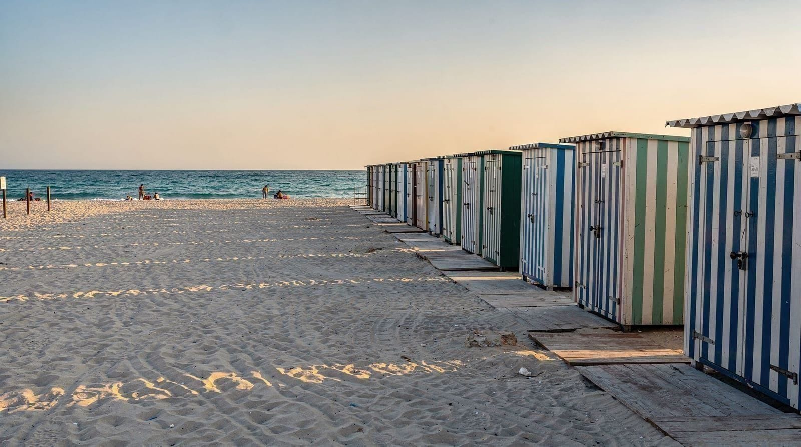 Lido di Venezia guide: Venice's beach island and Film Festival home — The Lido: Adriatic beaches, the Venice Film Festival, art deco hotels, and a pac