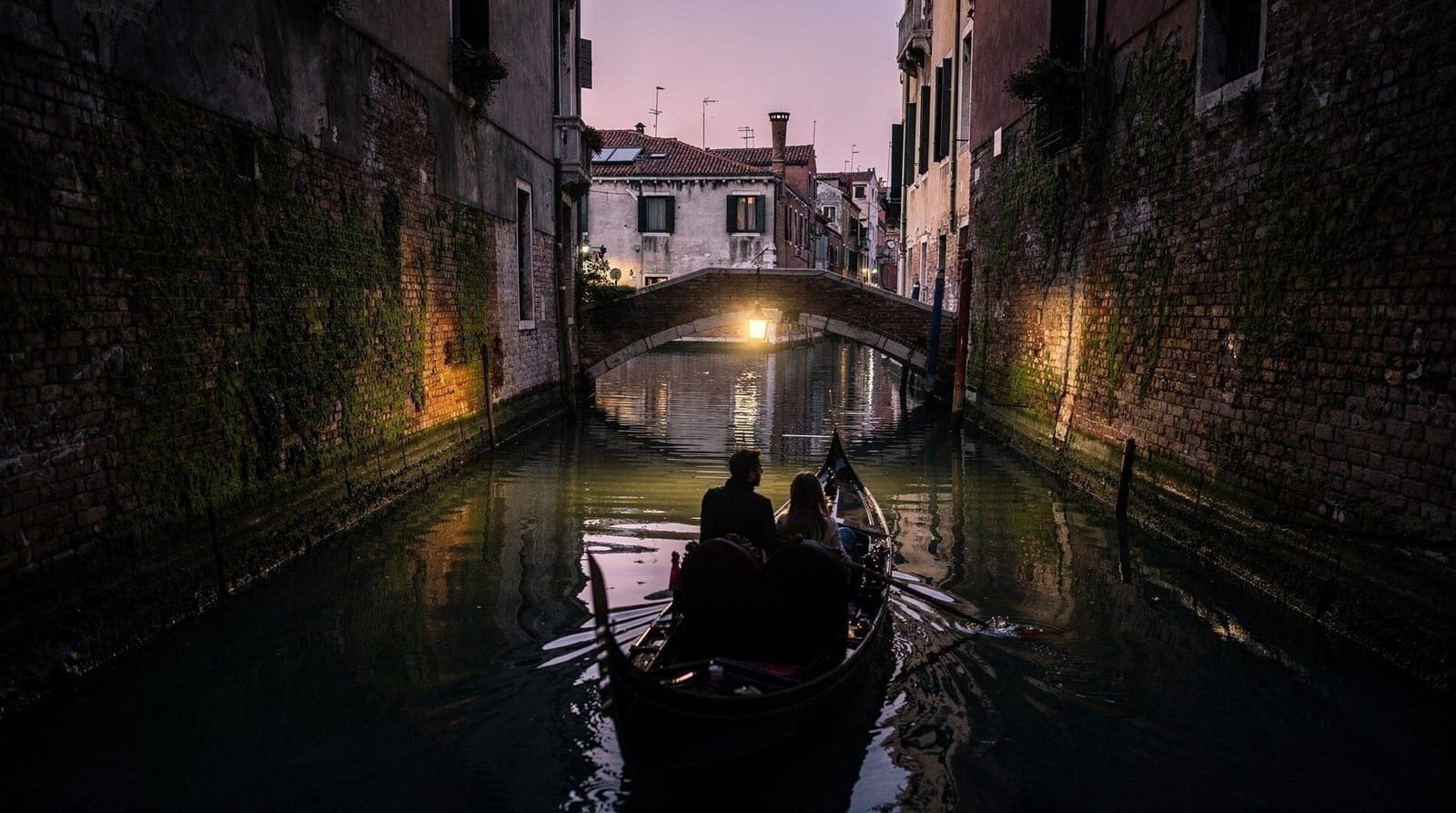 Romantic things to do in Venice: beyond the gondola clichés — Venice offers real romance beyond the tourist version. The experiences that deli