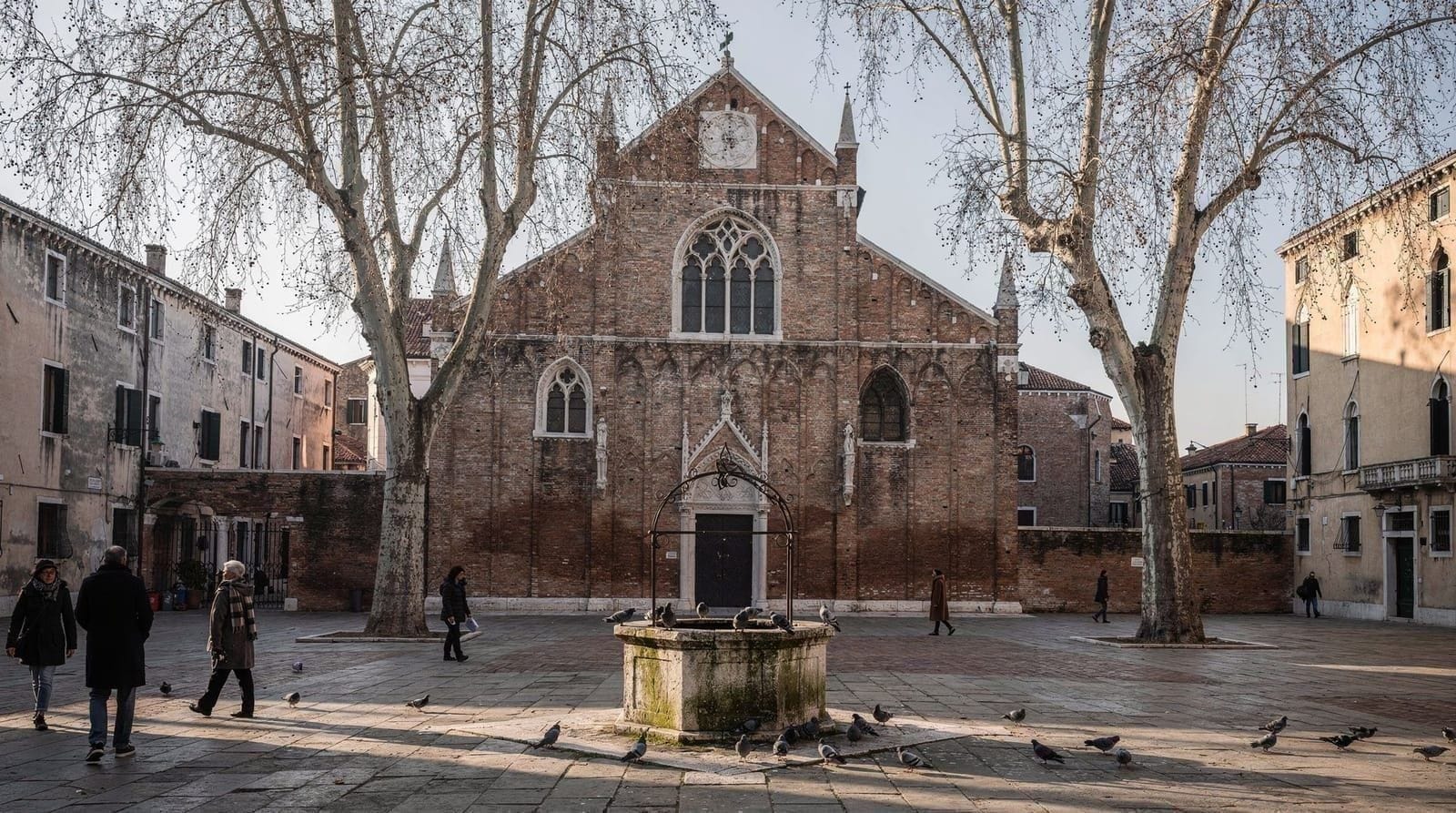 San Polo and the Rialto guide: market, the Frari, and real Venetian food — San Polo: the Rialto market, the Frari basilica, and Venice's best cicchetti bar