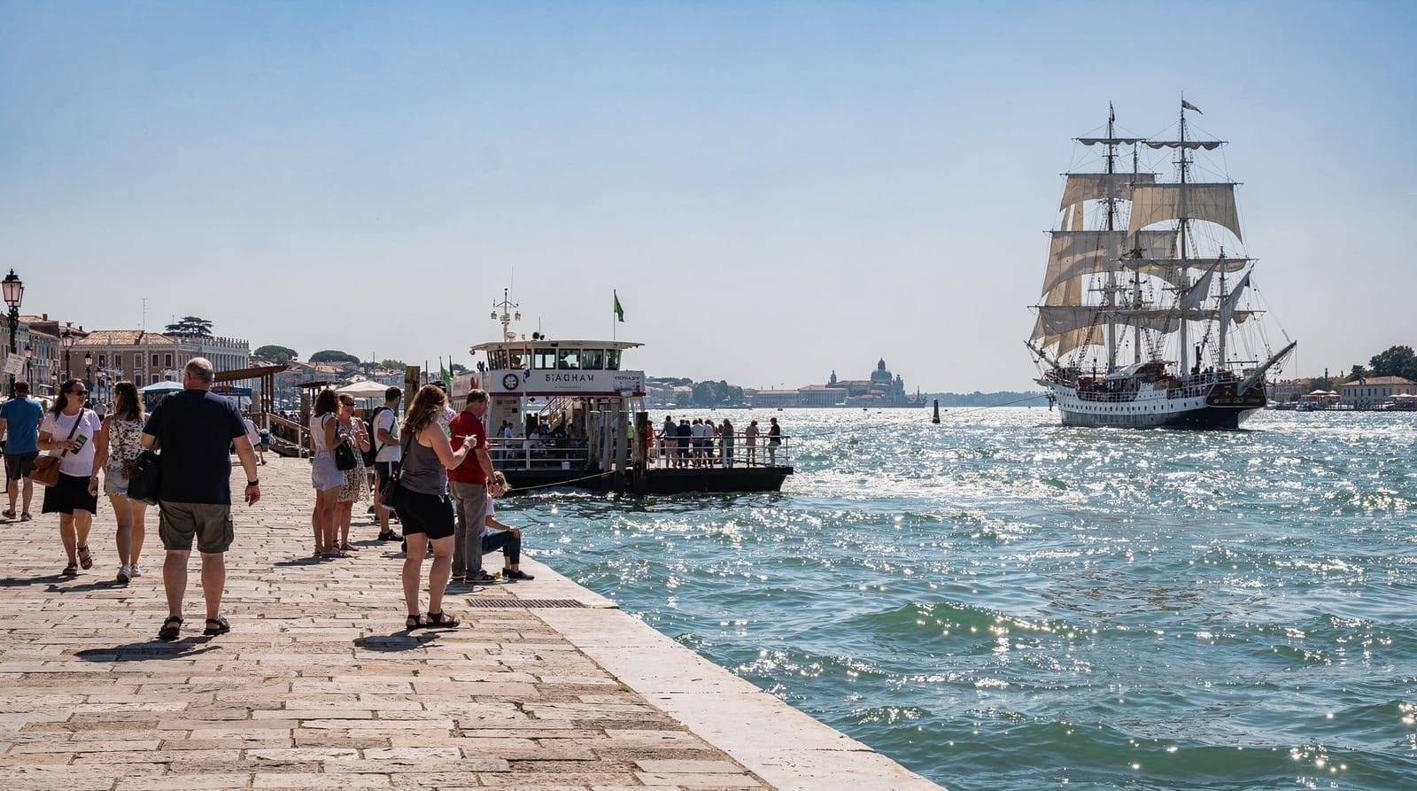 Venice in summer: what to expect in June, July, and August — Venice in summer: hot, crowded, expensive — and still extraordinary if you know 