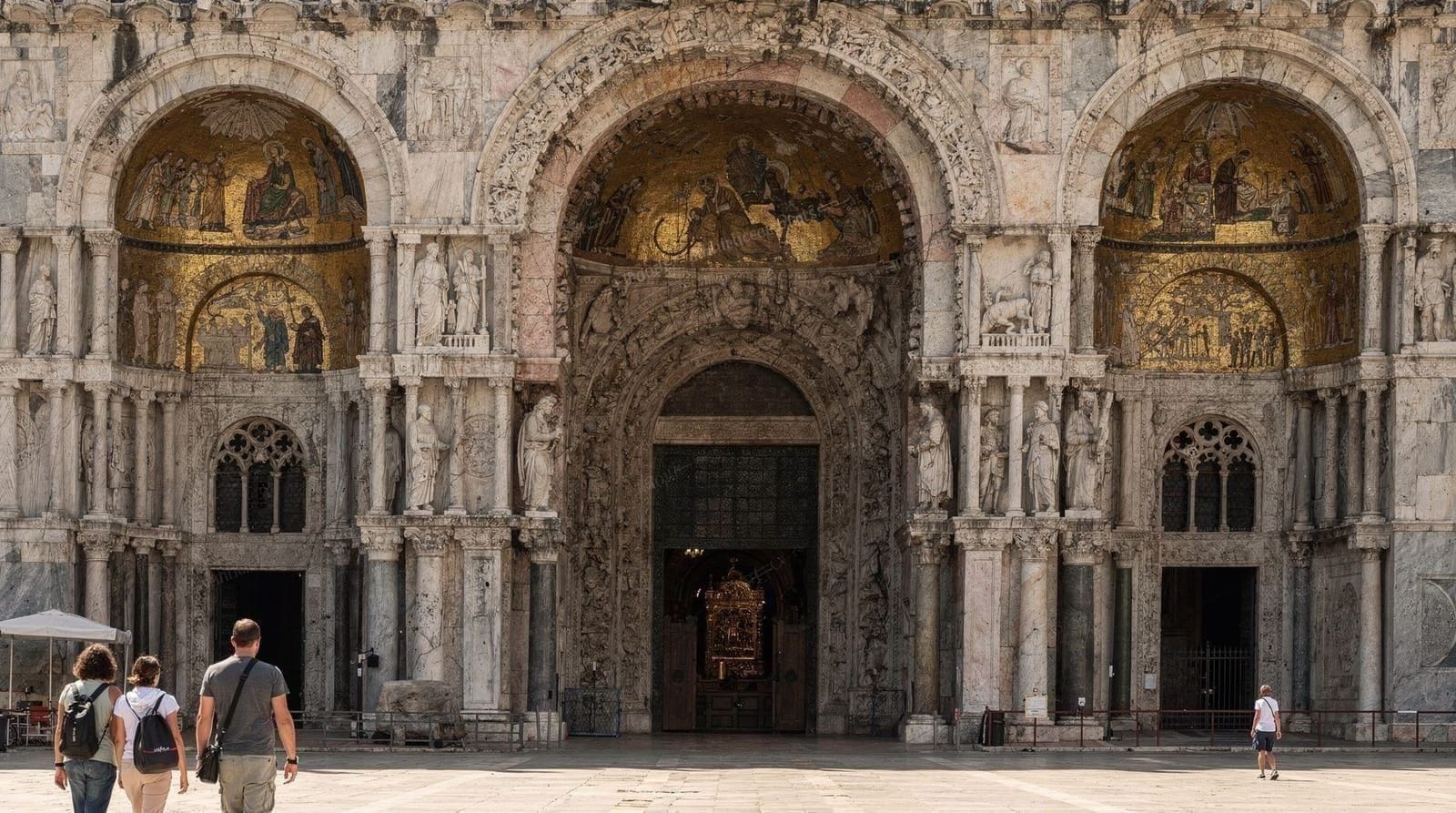 St. Mark's Basilica skip-the-line: is it worth it? — St. Mark's Basilica skip-the-line 2026 — honest review of ticket options, real p